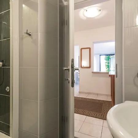 Dracice Cr * Пула