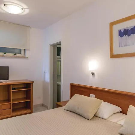 Apartment Dracice Cr *